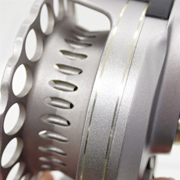 カセ筏師アスリートラガー６５Ｄ－ＴＧ 左